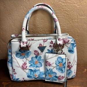 Guess (NEW-UNUSED)"Michaela" Girlfriend Satchel bag w/ wallet- NO CROSS STRAP